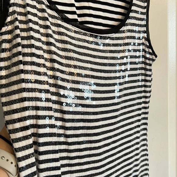 Sequin, wetlook, black and white striped  tank - Picture 4 of 7